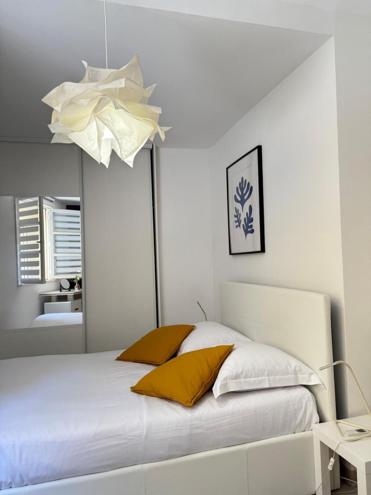 Le Favorin 1 Apartment Arles Exterior photo